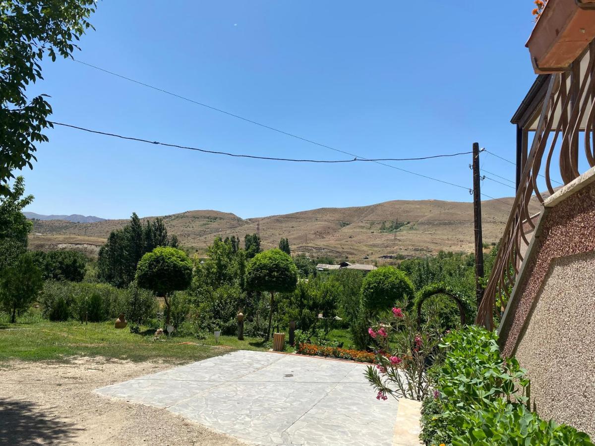Noravank B&B Ch'iva Exterior photo